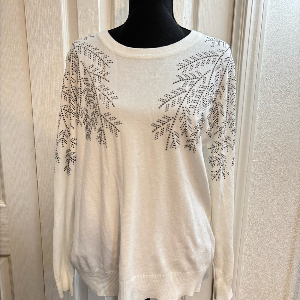 Liv Milano White Knit Top with Embellishments